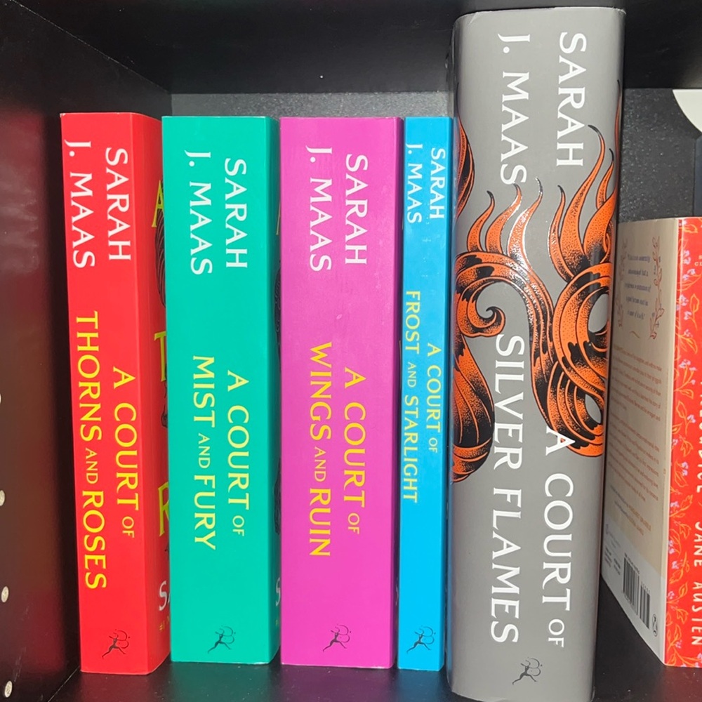 ACOTAR (A Court of Thorns & Roses) Series